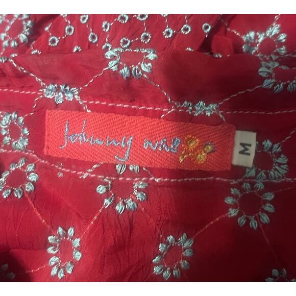 Johnny Was Women's M Red Floral Embroidered Eyelet Boho Button-Up Blouse EUC - Picture 3 of 4